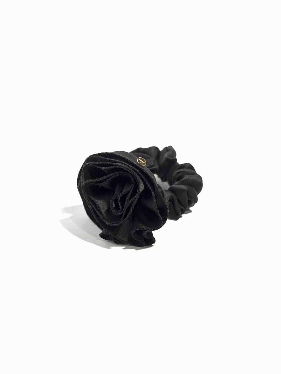 Big rose chouchou in Black – TRESSE公式サイト