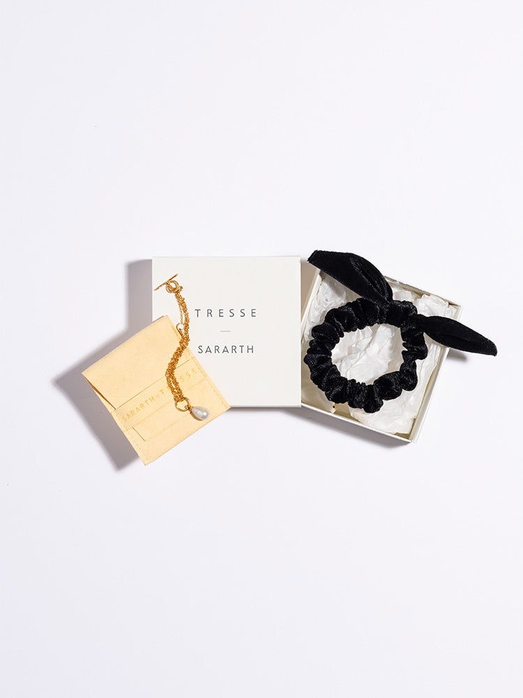 【SARARTH + TRESSE】GOLD Vegan pearl bracelet & MIA ruban chouchou in Black