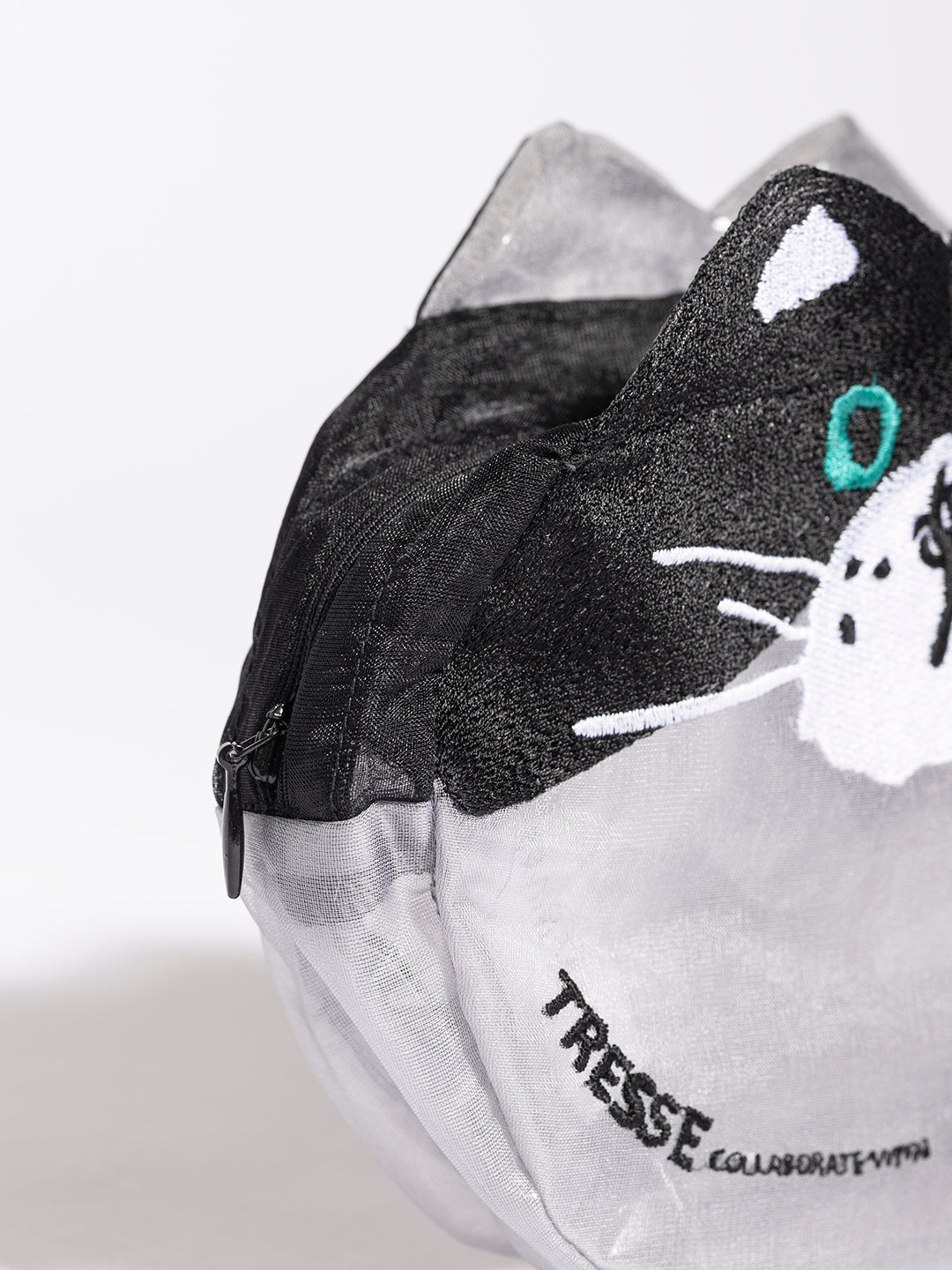 BRIGITTE TANAKA cat pouch for TRESSE in Cat