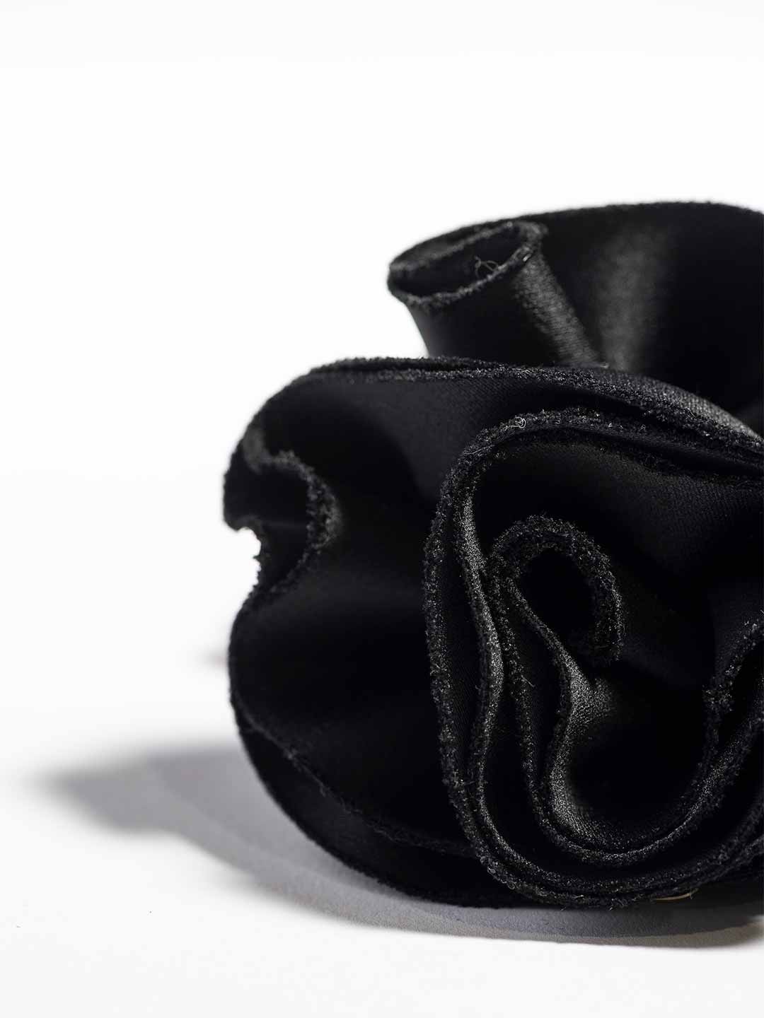 Big rose chouchou in Black – TRESSE公式サイト