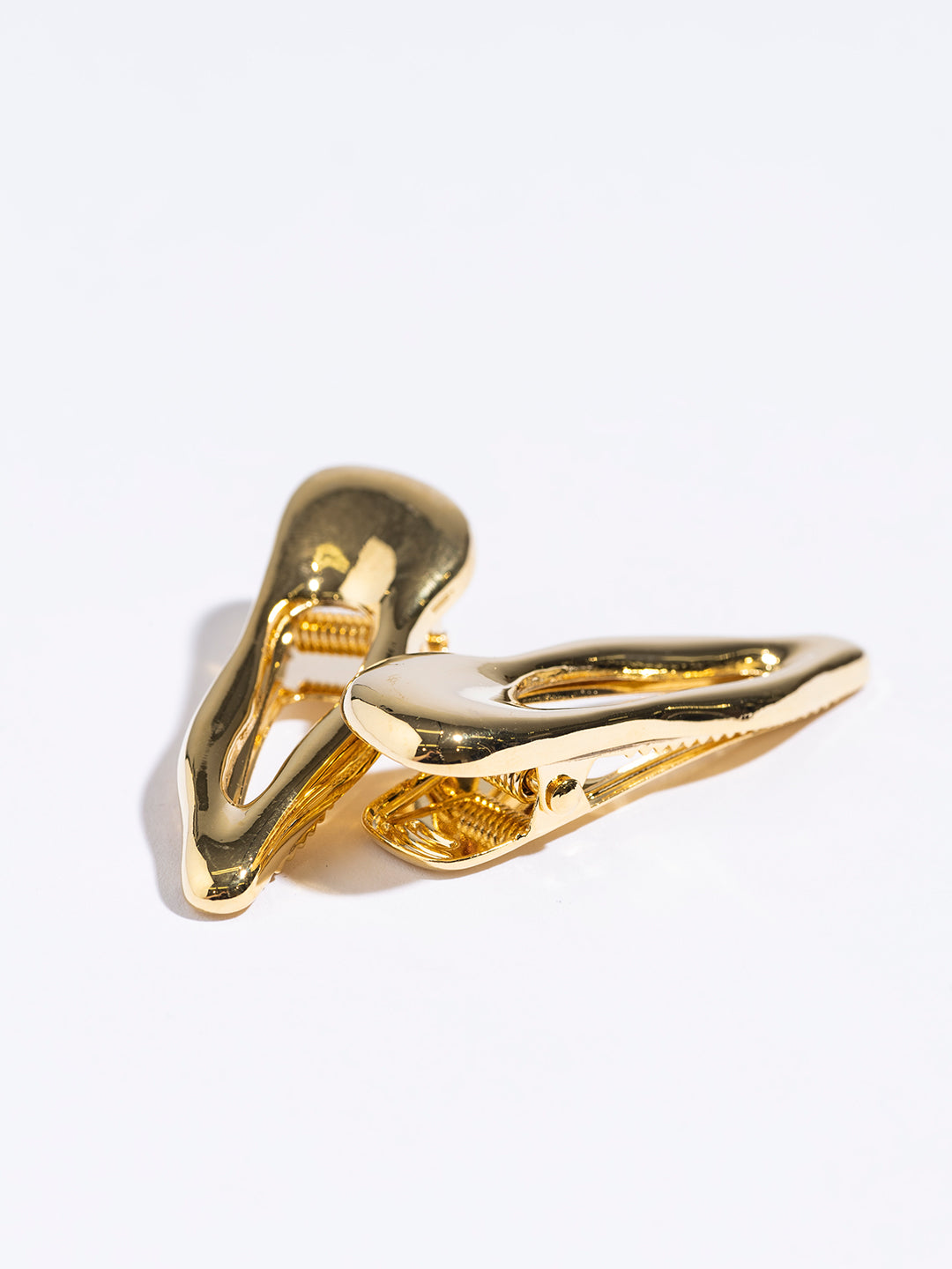 ALMA CLIP  in Gold