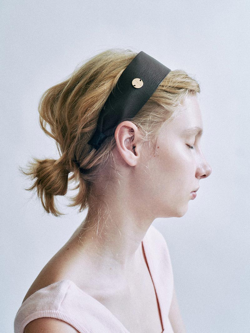 wide lether serre-tete in Brown