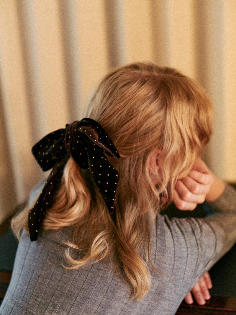 BRIGITTE dot ribbon chouchou in BRN×GLD