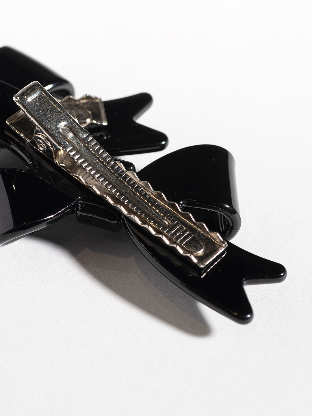 Maison ruban clip grand in Black