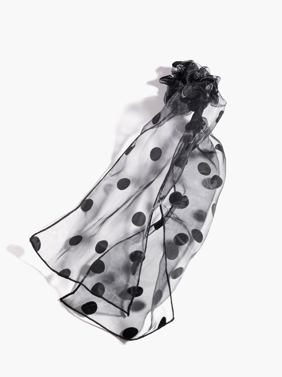 sheer dot ribbon chouchou in Black